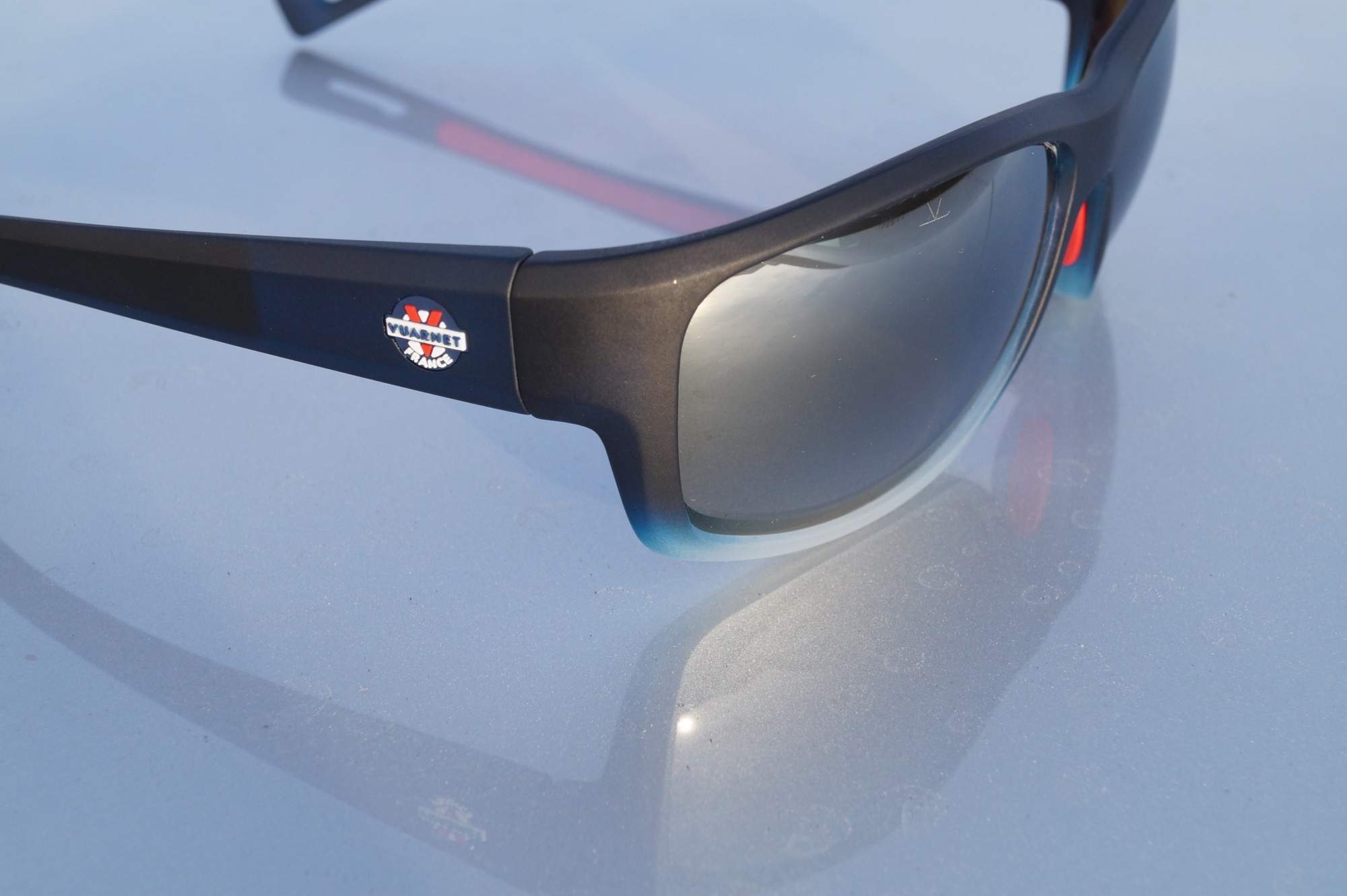 Les verres solaires Vuarnet : guide d’achat